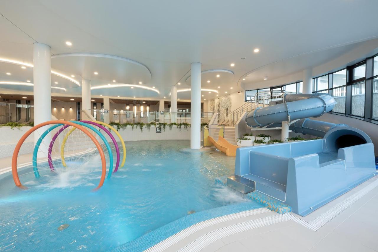Polanki Aqua Apartment Spa & Basen By Noclegi Renters Колобжег Екстер'єр фото
